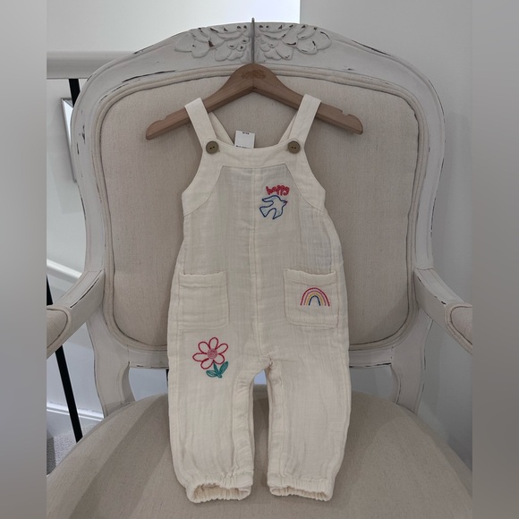 🤍 6~12 Mth Muslin Cotton Baby Romper with Embroidered Accents NWT - Picture 9 of 9